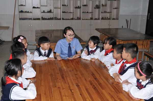 陈萍情感,陈萍为爱守护