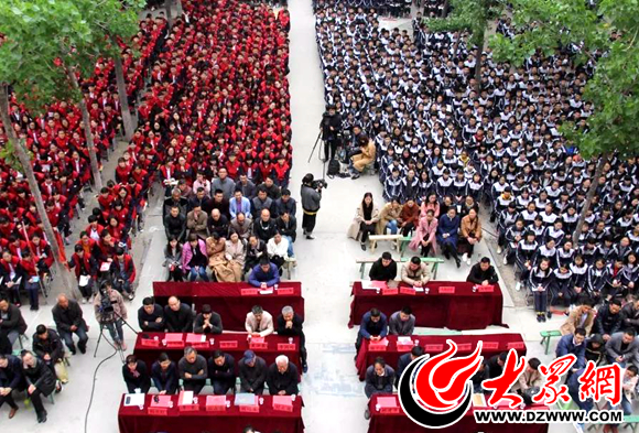 曹县三桐中学第九届诗词吟诵会,三年级弘扬中华传统文化朗诵