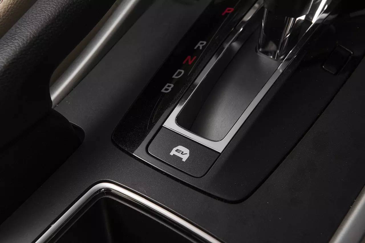 2014款本田雅阁试驾,第三种力量不容忽视