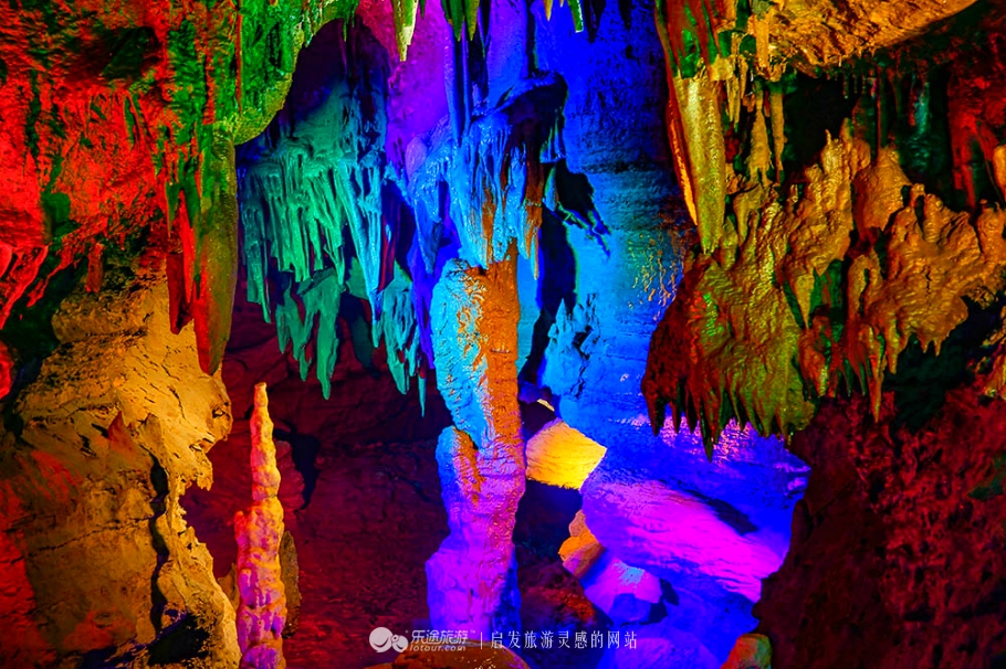 客官，听俺表表山东地下大峡谷的神奇