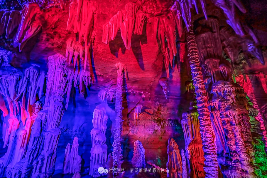 客官，听俺表表山东地下大峡谷的神奇