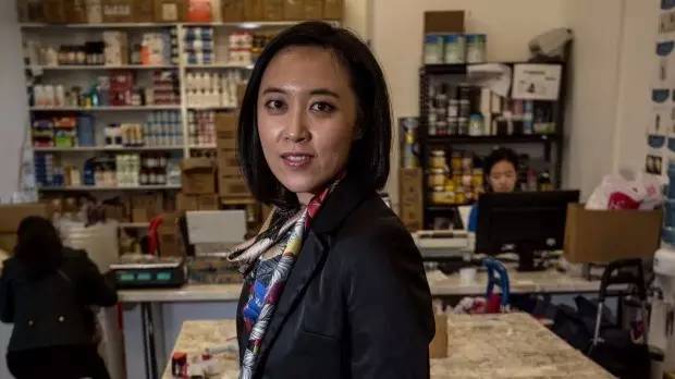 一言不合就要搬空超市，中国代购才是澳保健品商最大客户