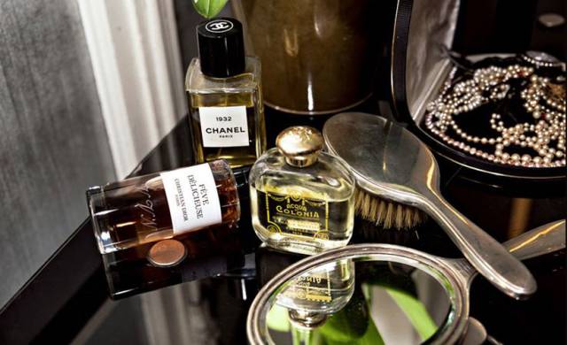 美容帮|第一印象不是颜值是气味闻起来像自己的香水怎么选？