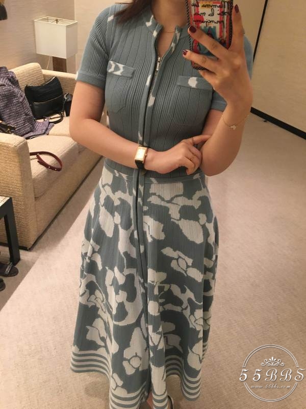 香港偶遇明星jeffrey,香港买香奈儿还是dior优惠多