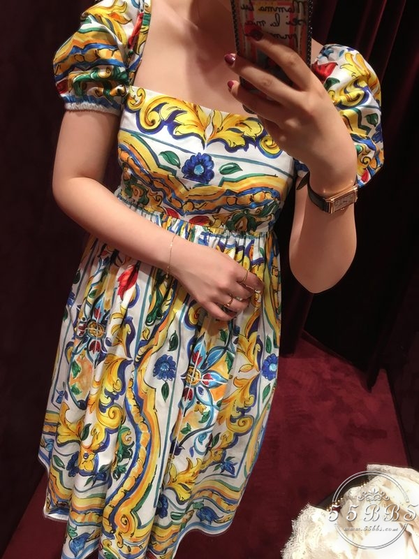 香港偶遇明星jeffrey,香港买香奈儿还是dior优惠多