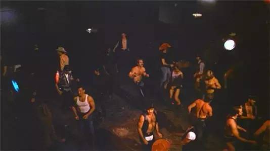 古代怎么称呼男性同胞,古代在青楼中工作的男性怎么称呼