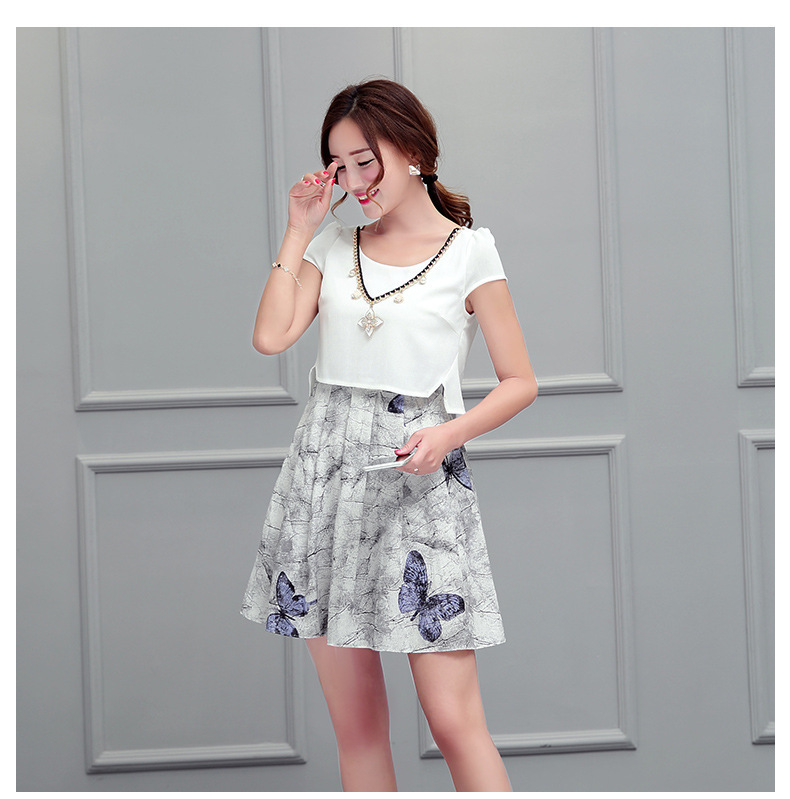 甜美可爱风女孩,女童萝莉裙装