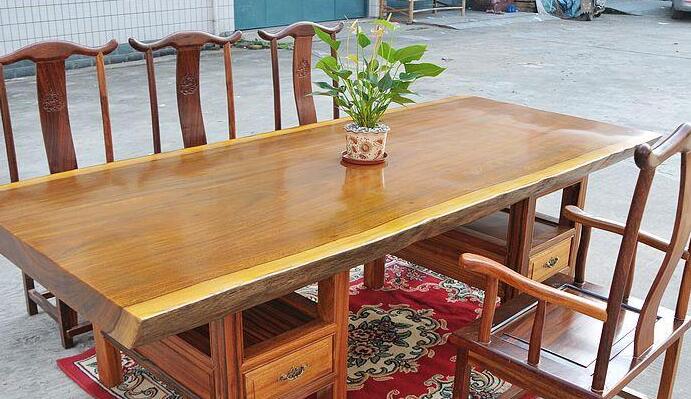 菠萝格家具好还是花梨木家具好呢,菠萝格木家具六件套