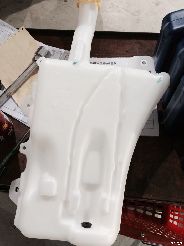 菲亚特致悦2014款拉花,致悦白色款改装