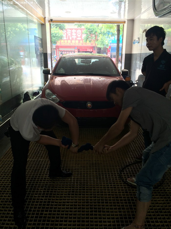 菲亚特致悦2014款拉花,致悦白色款改装