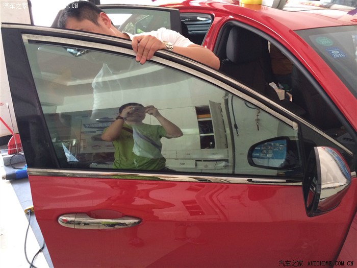 菲亚特致悦2014款拉花,致悦白色款改装