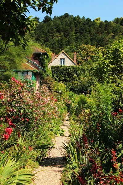 小镇艺术|印象派系的吉维尼,莫奈的“睡莲”花园