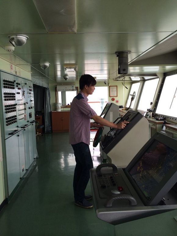 我是远洋渔民，爱钓鱼，更爱周游世界