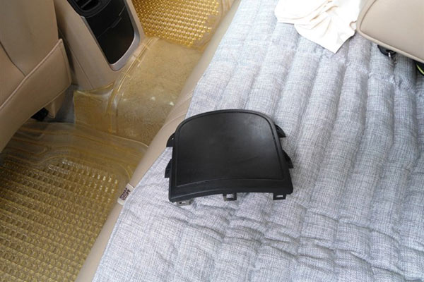 荣威550后排出风口不出热风,荣威550空调风口转换不了