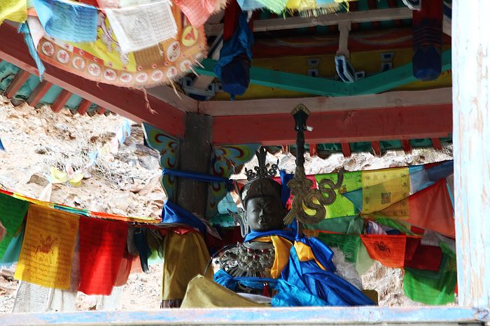 穿越阴山浮生若梦