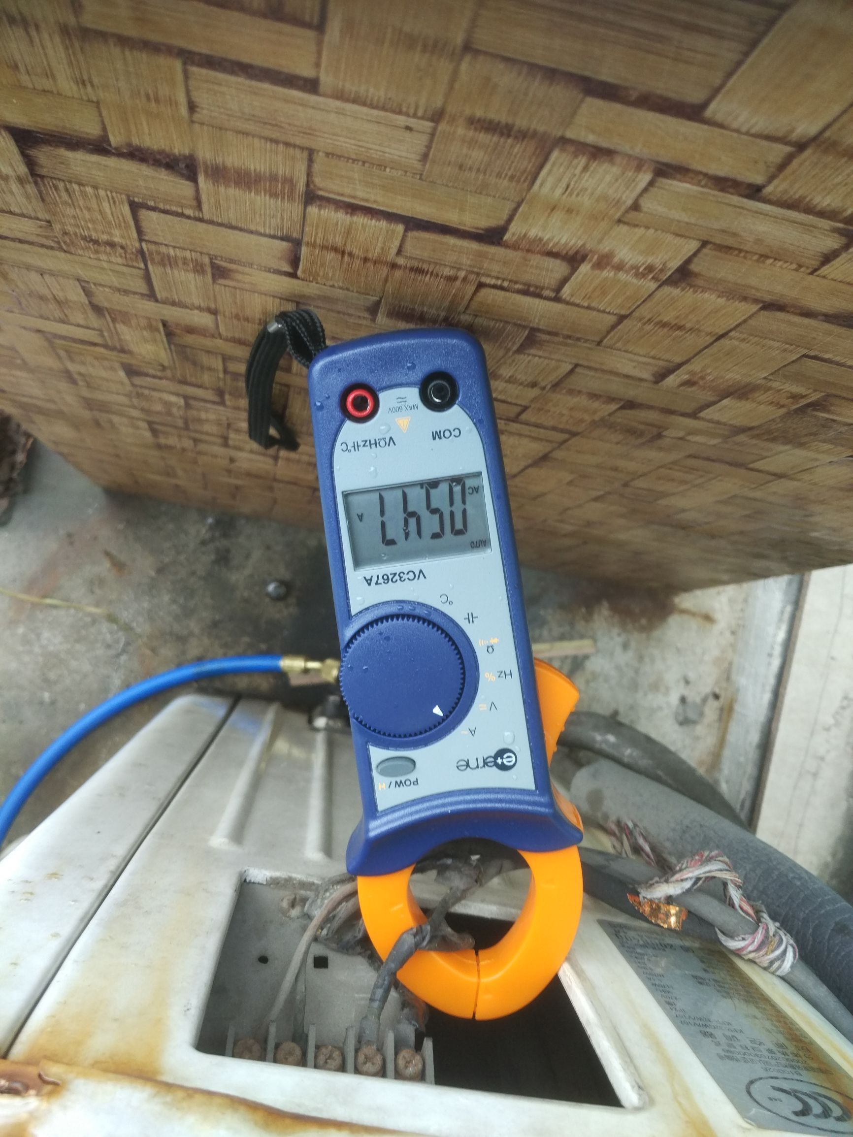 空调换电容的正确方法,给柜机空调加氟的操作流程