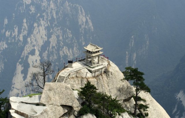 一日登华山尽览奇险天下第一山,奇险天下第一山华山视频