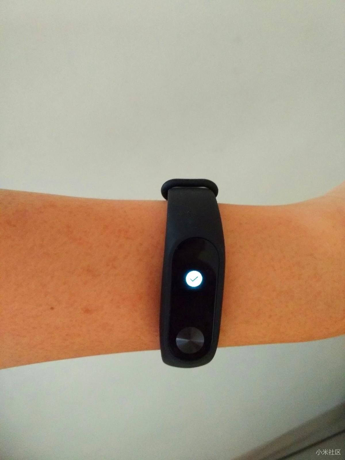 小米手环2现在值不值得买,小米手环2现在值不值得购买
