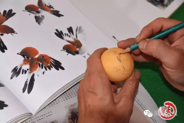 莱芜人的一天：农民陈功宝的“葫芦世界”！