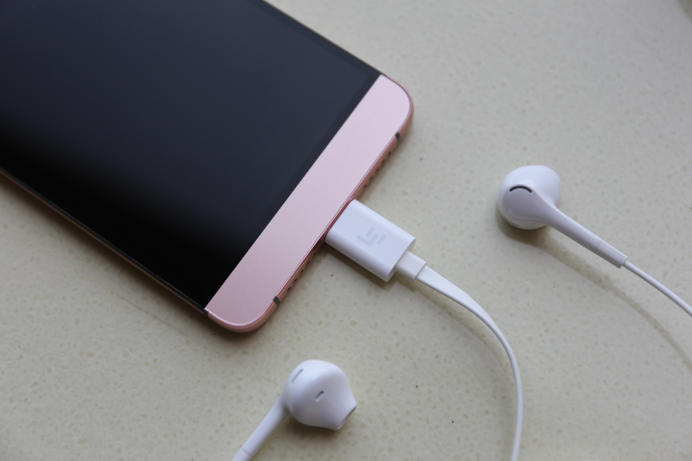 乐max2对比,乐max2怎么样