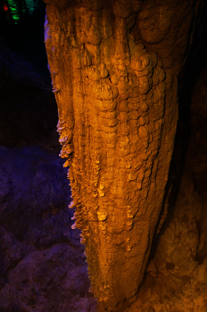 巴马世界旅居圣地,广西巴马长寿圣殿图片