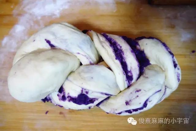 淡奶油吐司早餐做法,吐司鸡蛋淡奶油咸味早餐