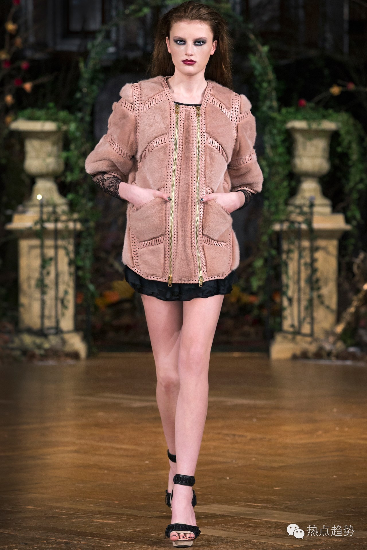 wowtrend鏄ュ鐢疯澶瑰厠娴佽瓒嬪娍,wow-trend鏈嶈瓒嬪娍