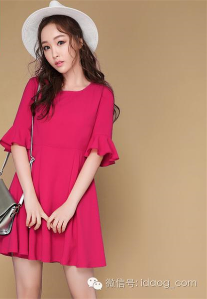 韩范伊人馆连衣裙,新款减龄韩范连衣裙