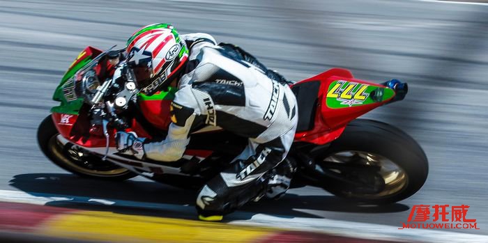 考NMB来赛车!CMBC全国摩托车场地锦标赛约战京城!