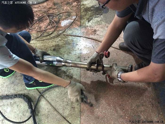 菲亚特致悦2014款拉花,致悦白色款改装