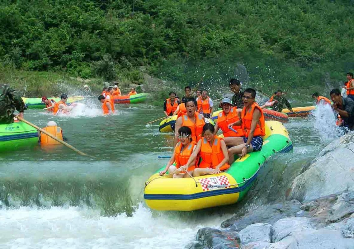 洛阳白云山漂流水上乐园,洛阳水上乐园最好玩的是哪个