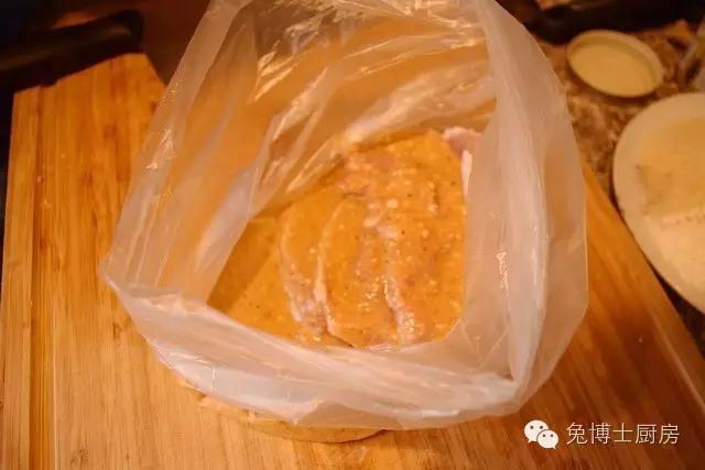 日式猪排饭的正确吃法,日式猪排饭商用的做法