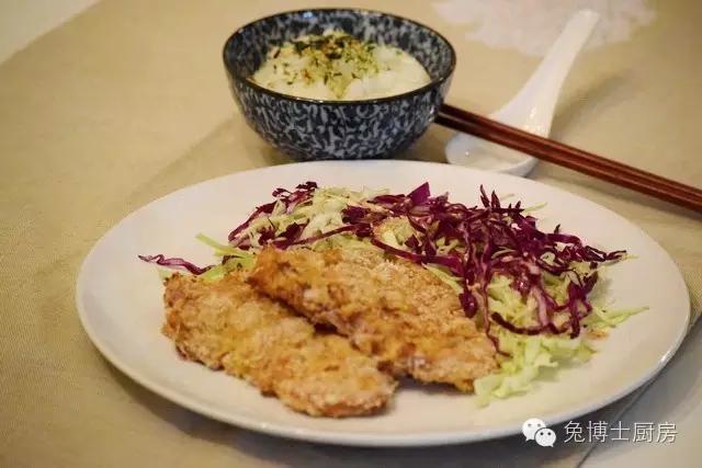 日式猪排饭的正确吃法,日式猪排饭商用的做法