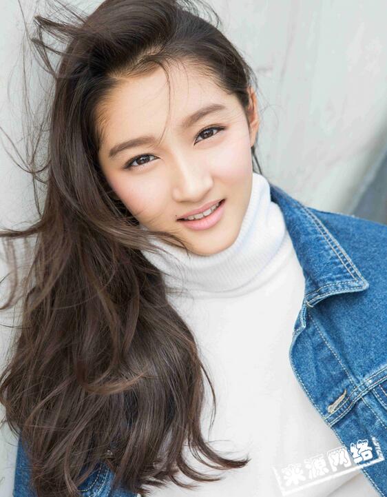 国民闺女关晓彤不愧是宝藏女孩,国民闺女关晓彤包包