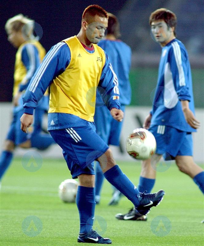 耐克足球鞋刺客纪念款解析,耐克足球鞋刺客进化史