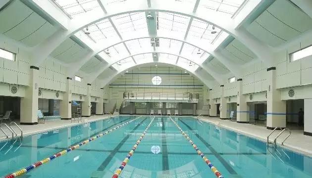 清凉一夏亲子游泳池,去西安游泳推荐哪个游泳馆