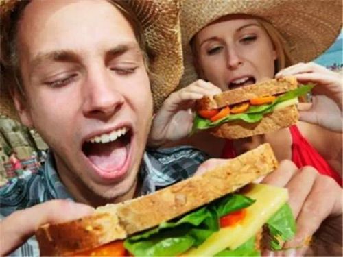 你有过暴食吗,怎么判断自己是否得了暴食症