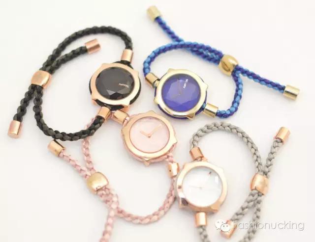 没块好看的表，我都不好意思露手腕