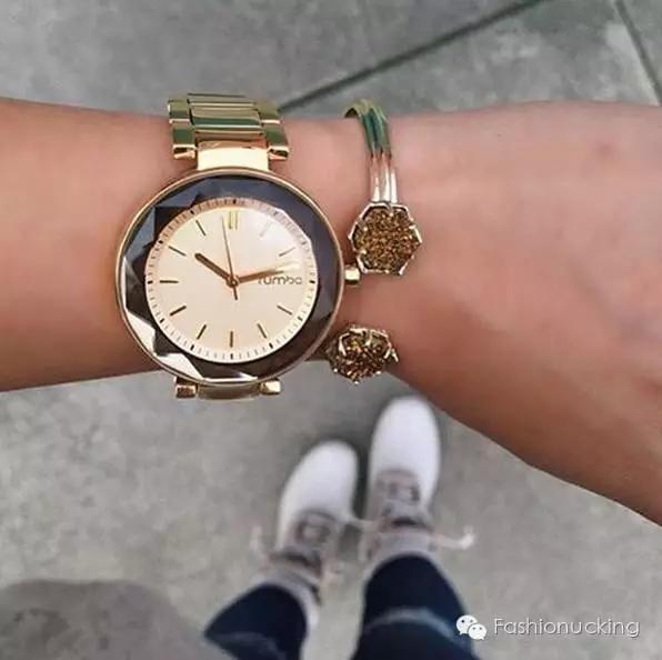 没块好看的表,我都不好意思露手腕