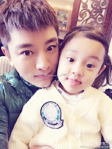 爱戴美瞳的女明星,戴美瞳的女明星图片