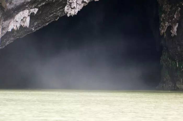 巴马世界旅居圣地,广西巴马长寿圣殿图片