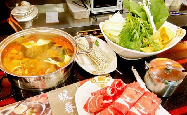 地铁二号线周围美食哈尔滨,地铁哈尔滨1号线最新线路图