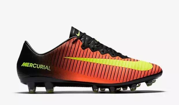 欧洲杯球星穿的球鞋,2021欧洲杯身价最贵队