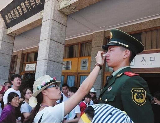 中国人民解放军是一支怎样的部队,我军历史上以纪律严明著称的部队