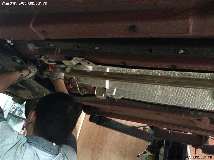 菲亚特致悦2014款拉花,致悦白色款改装