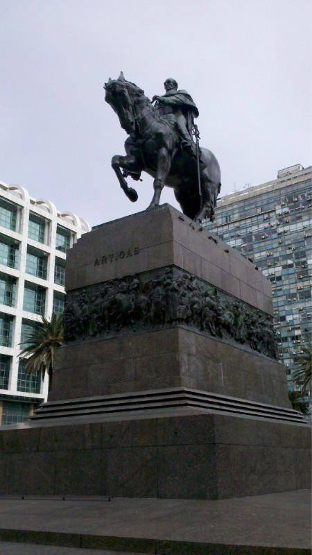 我是远洋渔民，爱钓鱼，更爱周游世界