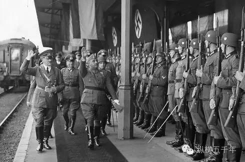 希特勒帮他上台,他却拒绝参战,独掌政权36年