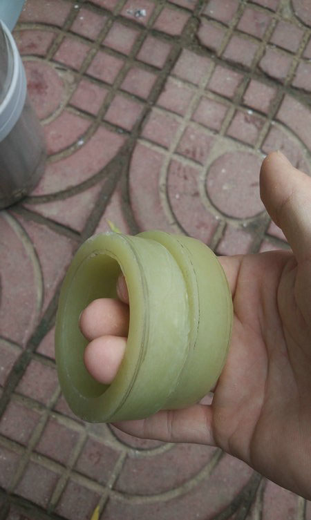 天黄,地黄,不如*疆新**老黄玉。