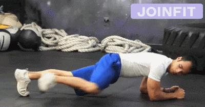 虐腹动作简单高效,快速虐腹动作15天虐出完美腹肌