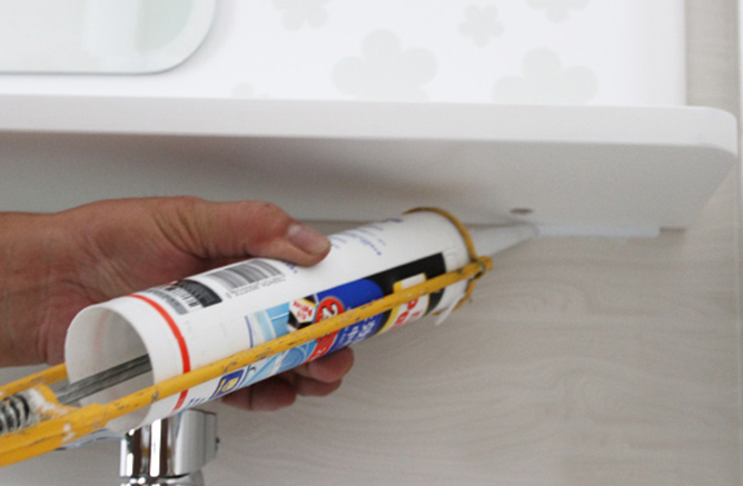 石材用酸性玻璃胶还是中性玻璃胶,轻的玻璃胶和重的玻璃胶怎么区别